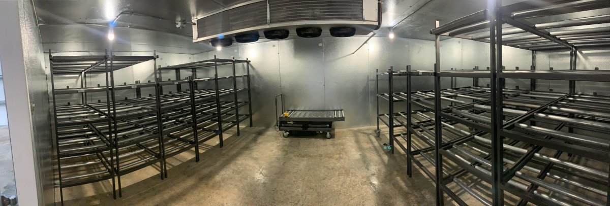 HD 1000 MAX Mortuary Lift G1 with Multi-Directional Top — Mortuary Lift by American Mortuary Equipment, image 9 product view 9